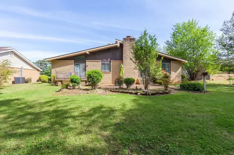 Exterior - 36 Mcdaniel Dr, Jackson, TN 38305 photo 7 of 9