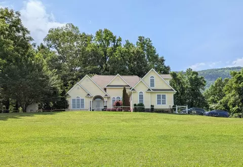 221 Jason Patrick Dr, Whitwell, TN 37397
