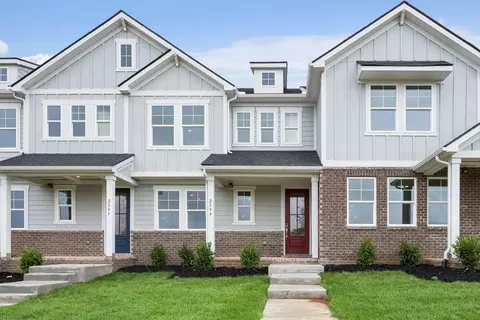 2599 Peaceful Valley Dr, Columbia, TN 38401