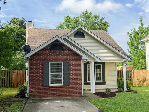 2014 Mansker Dr, Goodlettsville, TN 37072