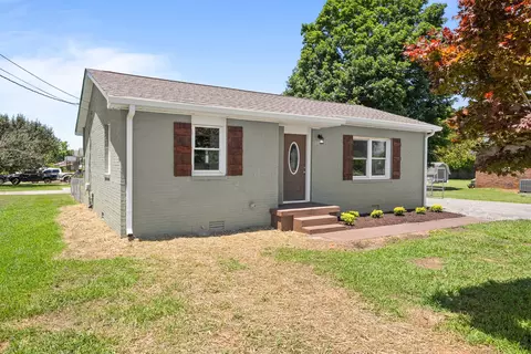 201 10th Ave N, Decherd, TN 37324 photo 3