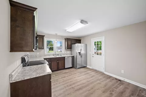201 10th Ave N, Decherd, TN 37324 photo 23