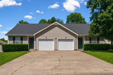 256 Executive Ave, Clarksville, TN 37042