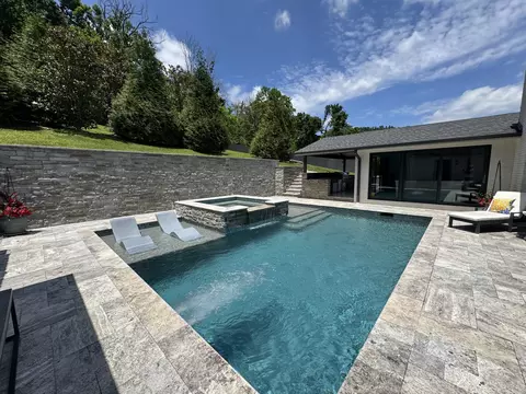 5340 Forest Acres Dr, Nashville, TN 37220