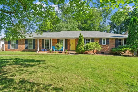 1534 Armistead Dr, Clarksville, TN 37042