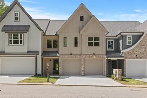 9710 Dutton Ln, Ooltewah, TN 37363