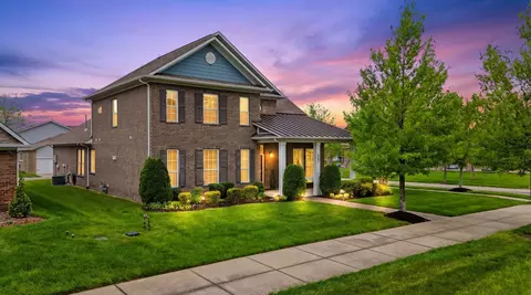 1551 Drakes Creek Rd, Hendersonville, TN 37075