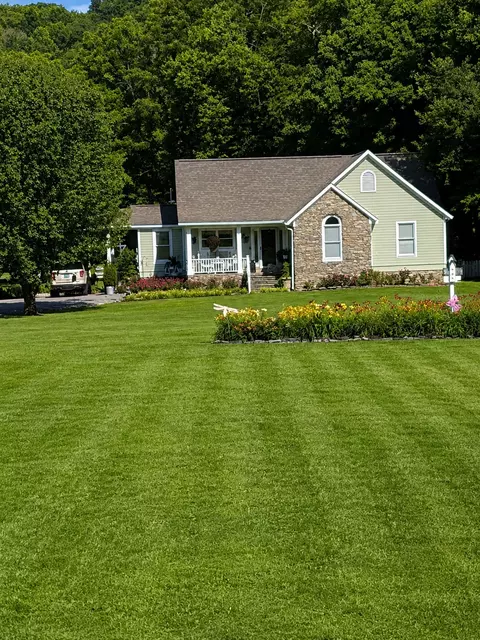 1342 Buchanan Creek Rd, Pulaski, TN 38478