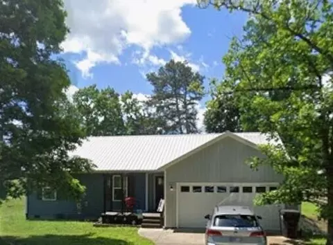 211 Oakwood Cir NE, Cleveland, TN 37312