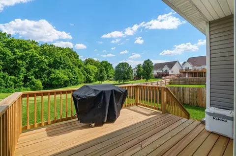 Exterior - 1504 Callender Rd, Spring Hill, TN 37174 photo 4 of 5