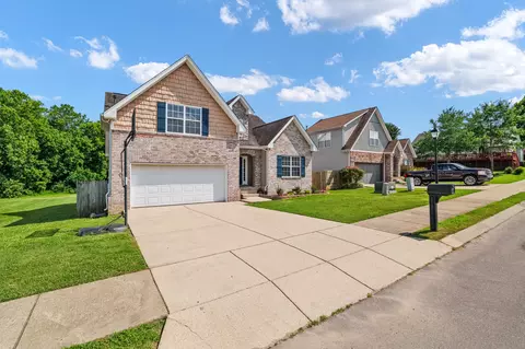 Exterior - 1504 Callender Rd, Spring Hill, TN 37174 photo 2 of 5