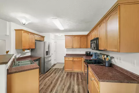 Kitchen - 1504 Callender Rd, Spring Hill, TN 37174 photo 1 of 2