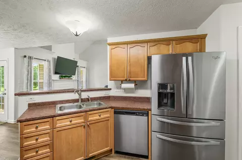 Kitchen - 1504 Callender Rd, Spring Hill, TN 37174 photo 2 of 2
