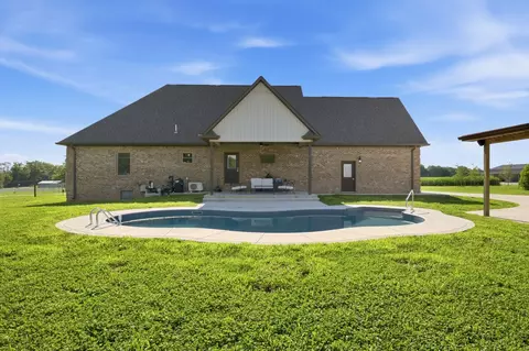 Exterior - 12 Mcfall Rd, Ethridge, TN 38456 photo 6 of 10