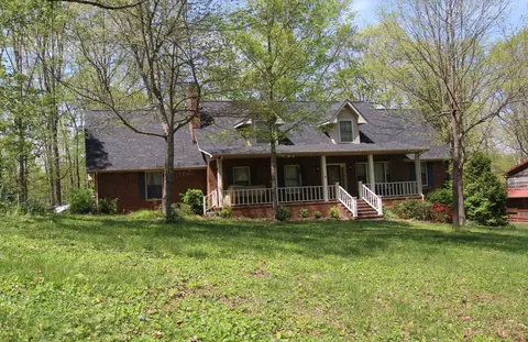 2544 Barwood Dr, Greenbrier, TN 37073