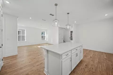 2033 Holbrook Rd, Mount Juliet, TN 37122