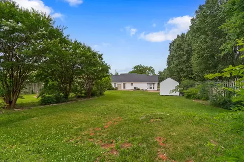 Exterior - 3706 Maple Ln, Murfreesboro, TN 37129 photo 8 of 8