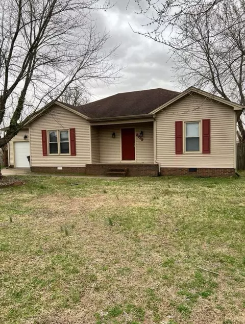 8639 Churchill Dr, Oak Grove, KY 42262