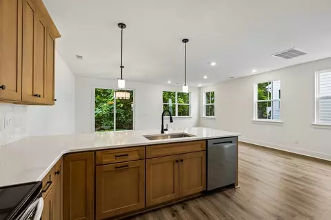6034 Mill Tree Ct, Nashville, TN 37221