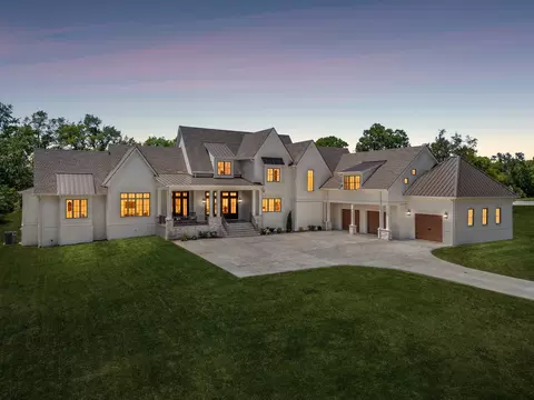 197 Bugg Hollow Rd # E, Gallatin, TN 37066