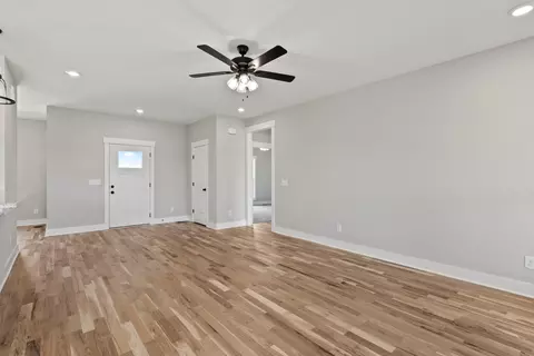 Living - 5638 Borthick Rd, Springfield, TN 37172 photo 4 of 4