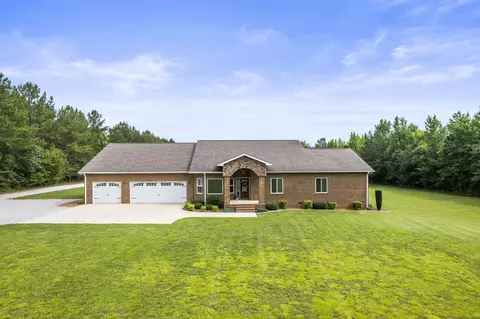 206 Knott Rd, Winchester, TN 37398