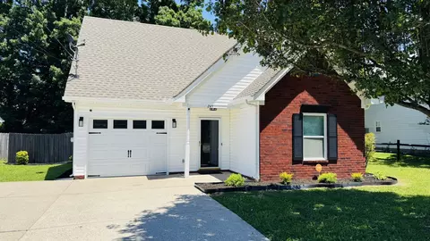 245 Bill Stewart Blvd, La Vergne, TN 37086
