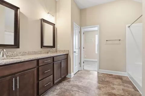 Entry Way - 2255 Viking Ct, Murfreesboro, TN 37127 photo 3 of 3