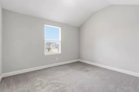 Bedroom - 2255 Viking Ct, Murfreesboro, TN 37127 photo 2 of 5