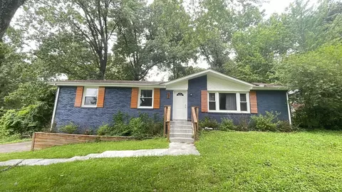 123 Stone Mountain Rd, Clarksville, TN 37042