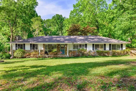 710 Miles Rd, Signal Mountain, TN 37377
