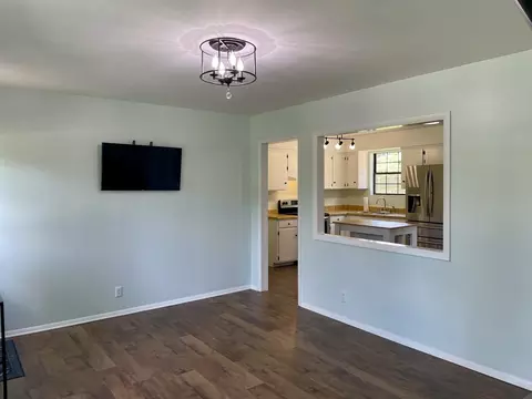 Living - 3441 Emery Ct, Murfreesboro, TN 37130 photo 1 of 2