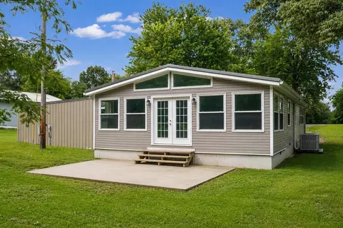 328 Byrum St, Providence, KY 42450