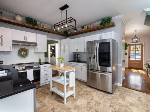 Kitchen - 620 Independence Dr E, Franklin, TN 37067 photo 1 of 7