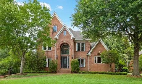 1413 Shannon Pl, Old Hickory, TN 37138