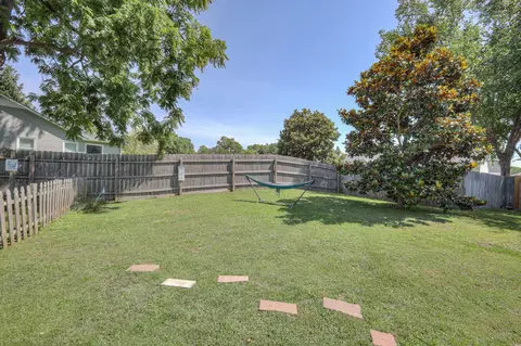 Exterior - 2876 Duplex Rd, Spring Hill, TN 37174 photo 4 of 11