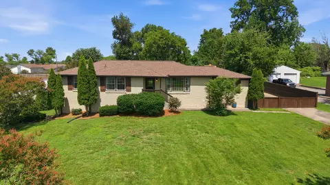 133 Clearview Cir, Hendersonville, TN 37075