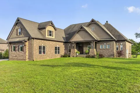 840 Eastover Rd, Lebanon, TN 37090