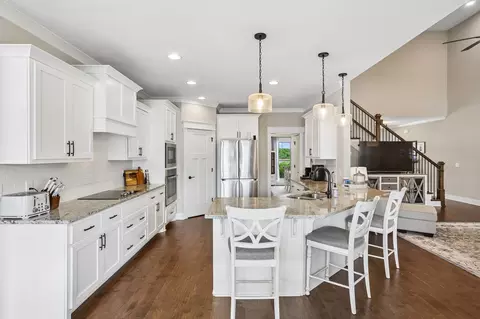 Kitchen - 2729 Carousel Dr, Murfreesboro, TN 37128 photo 2 of 5
