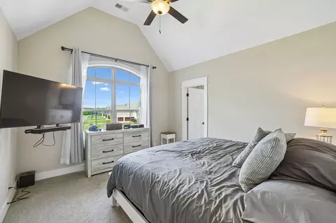 Bedroom - 2729 Carousel Dr, Murfreesboro, TN 37128 photo 3 of 4
