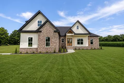 3371 Midland Rd, Shelbyville, TN 37160