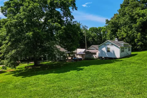 Exterior - 8157 Highway 49 E, Springfield, TN 37172 photo 14 of 16