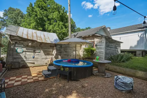 Exterior - 8157 Highway 49 E, Springfield, TN 37172 photo 7 of 16