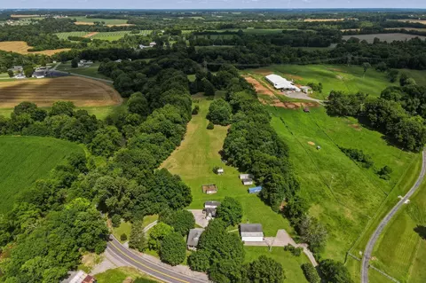 View/Area - 8157 Highway 49 E, Springfield, TN 37172 photo 2 of 6