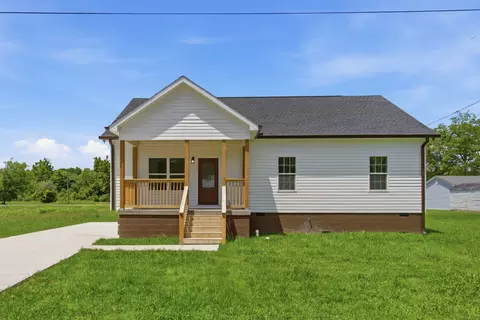 209 Armstrong St, Waverly, TN 37185