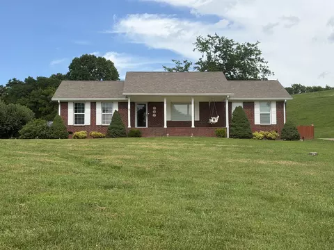 700 Sleepy Hollow Rd, Pulaski, TN 38478