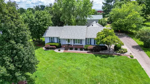 147 Flynn Rd, Gallatin, TN 37066