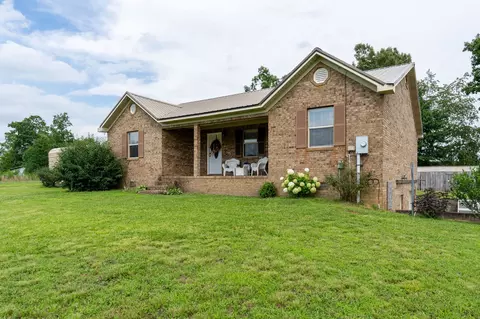 190 Buford Moore Ln, Iron City, TN 38463
