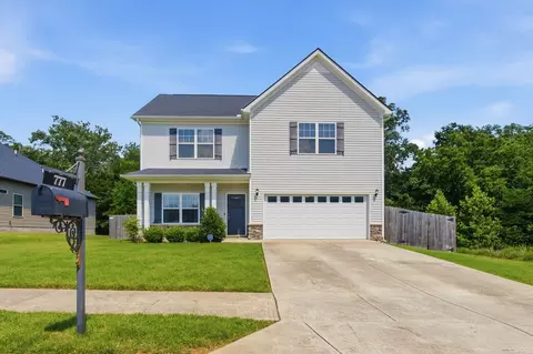 777 Garland Dr, Hermitage, TN 37076