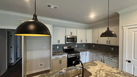 Kitchen - 482 W Foxrun, Springfield, TN 37172 photo 1 of 1